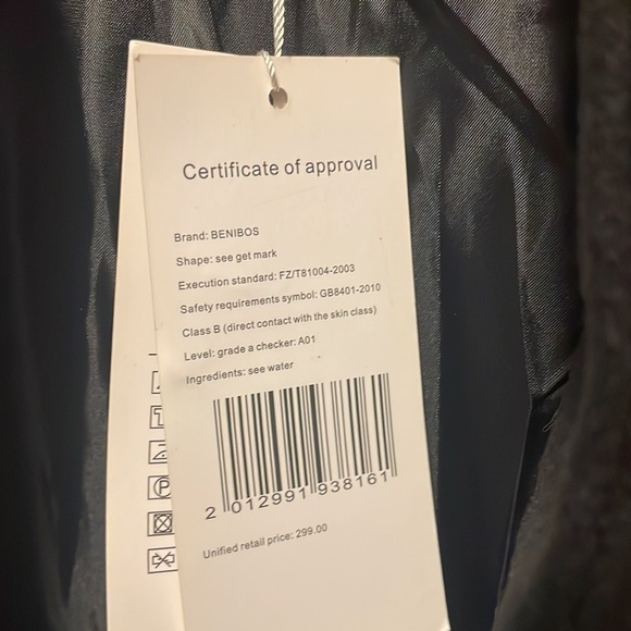 Beninos black coat medium NWT - Picture 6 of 9